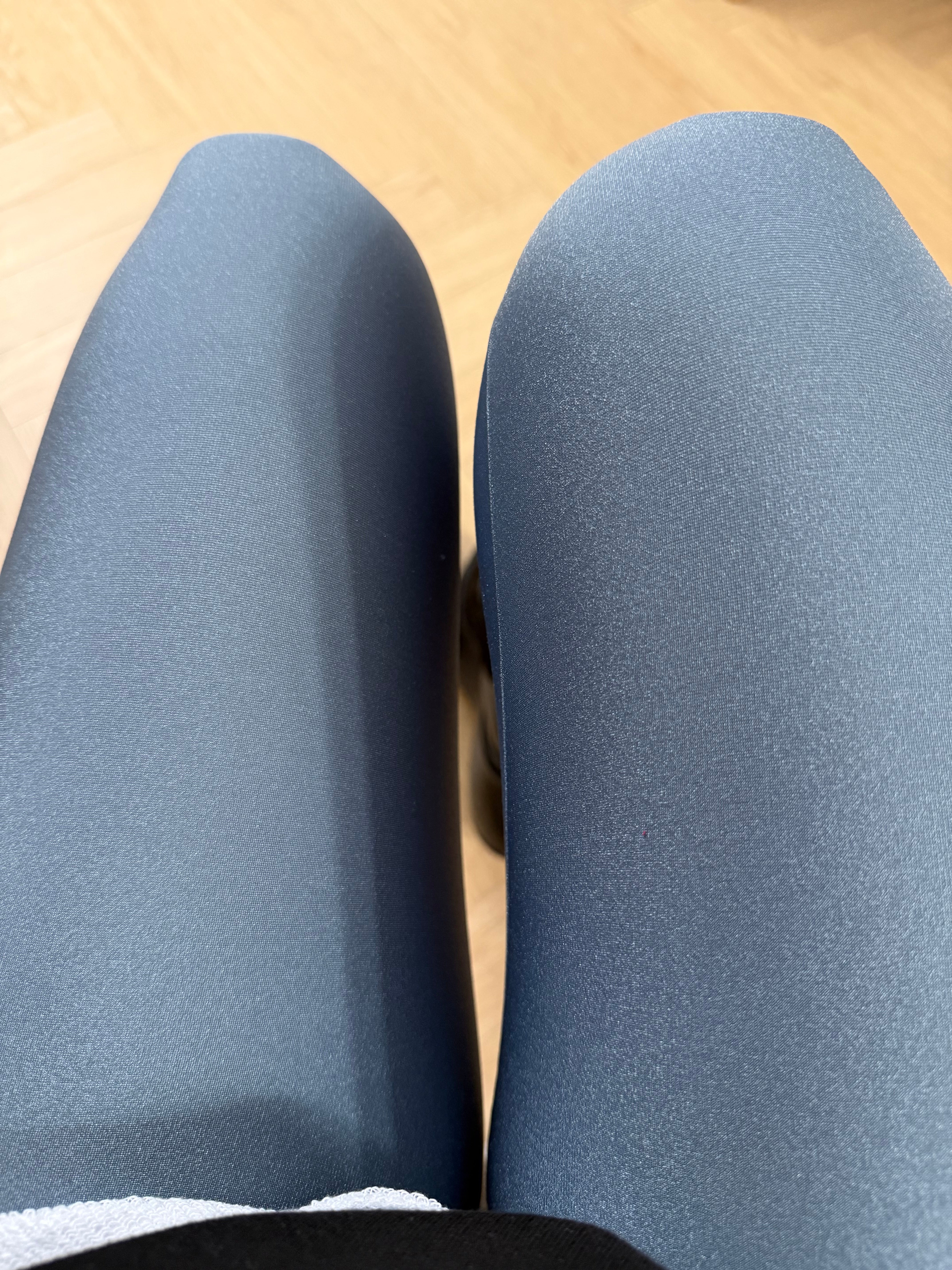 Colanti Just Simple - Gri/ Albastru Electric/ Negru/ Burgundy/ Galben Mustar/ Albastru Ciel/ Verde/ Alb/ Kaki/ Bleumarin/ Albastru Electric - pentru femei