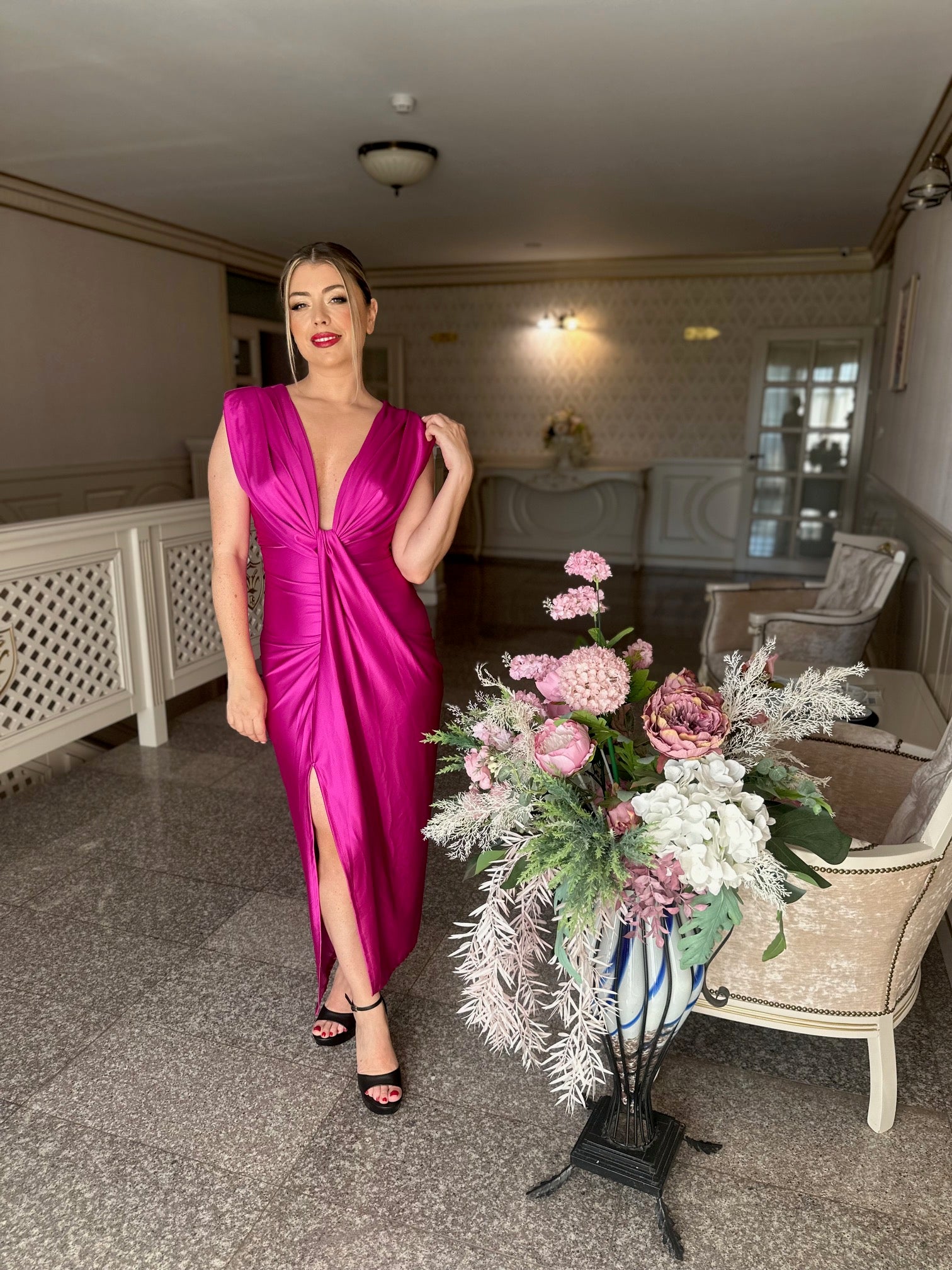 Rochie Vicina - pentru dama - Negru/ Rosu/ Verde Smarald/ Fucsia