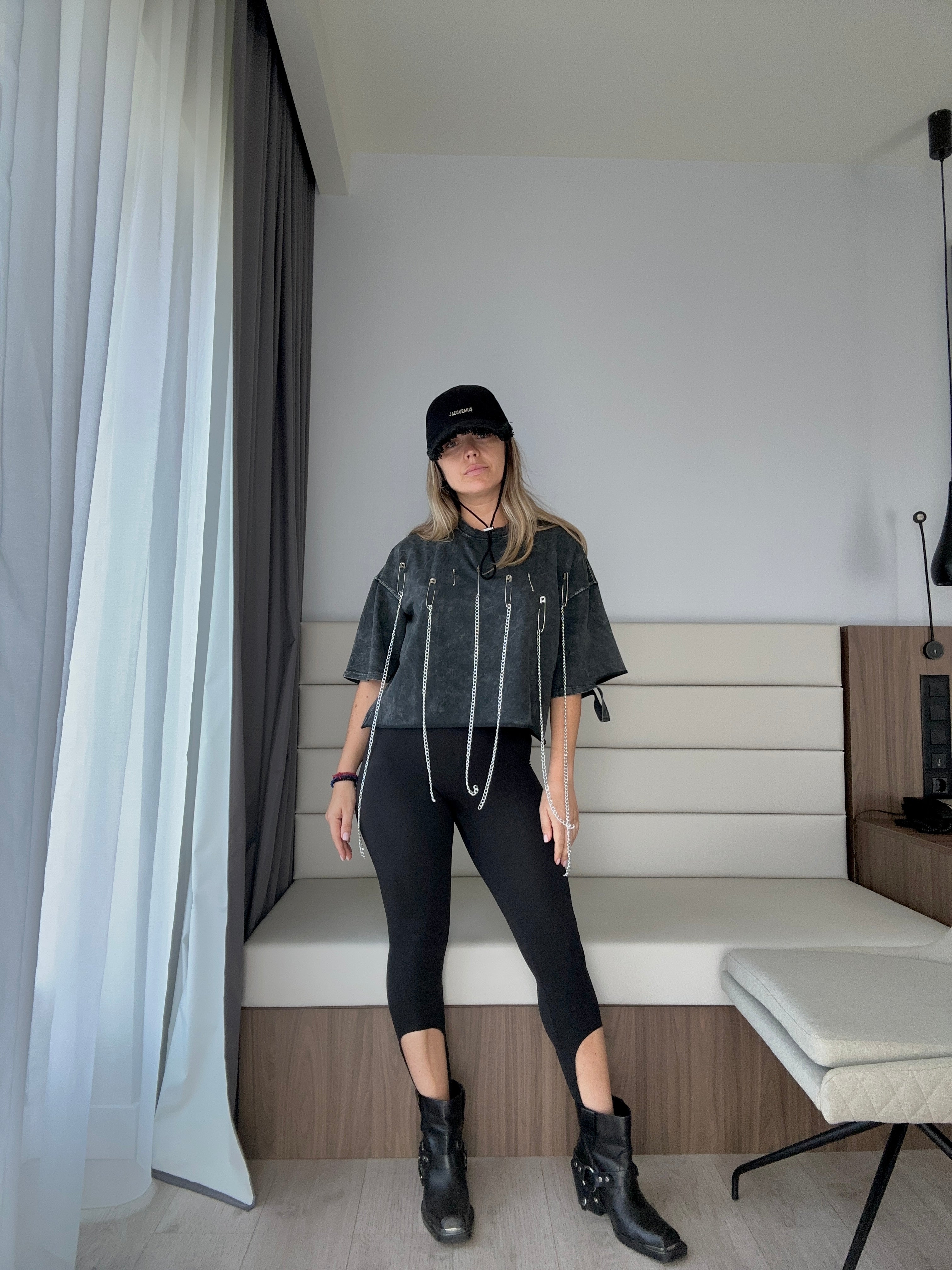 Tricou Agraffe - pentru femei