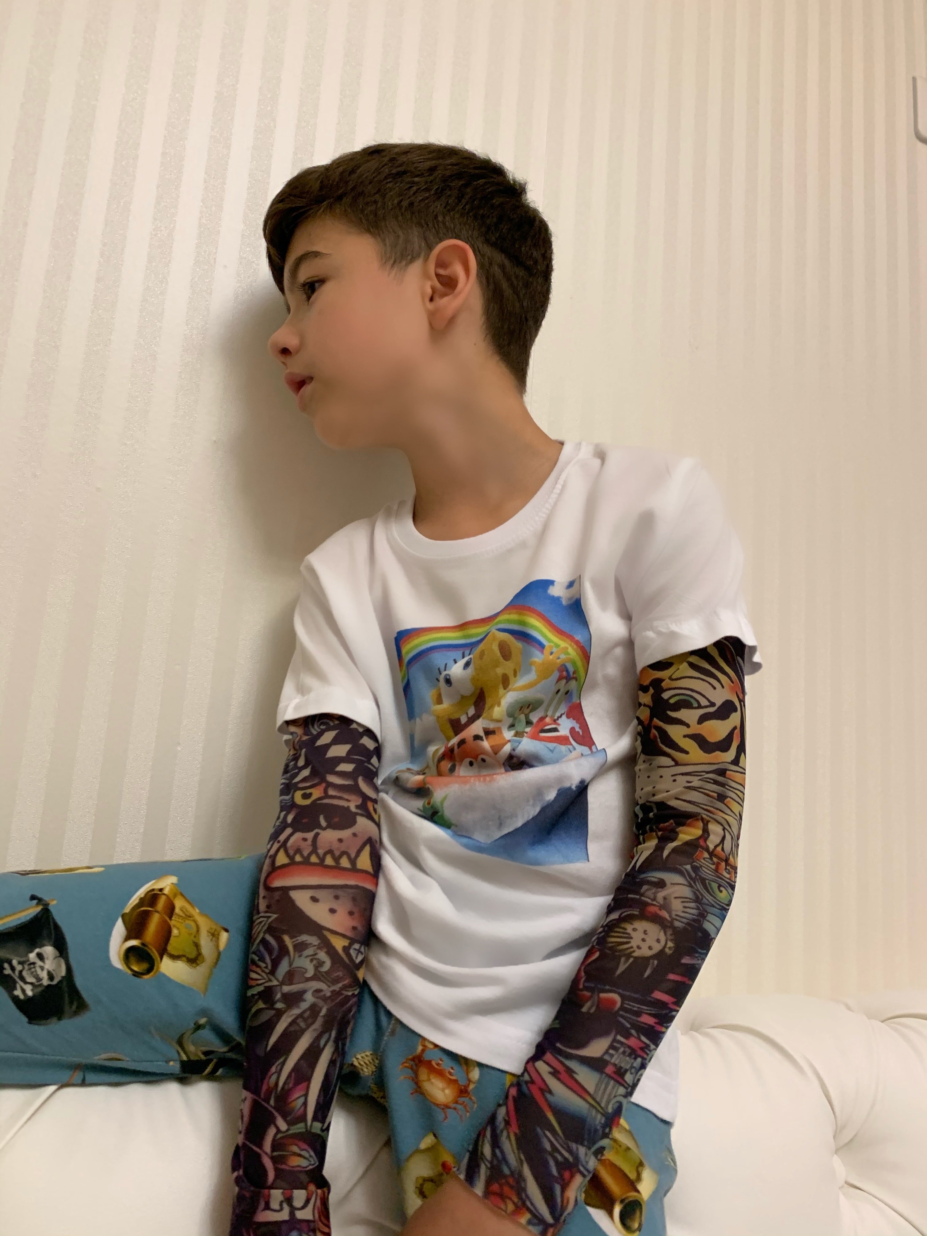 Noua colecție de tricouri cu tatuaje: SpongeBOB - unisex pentru copii