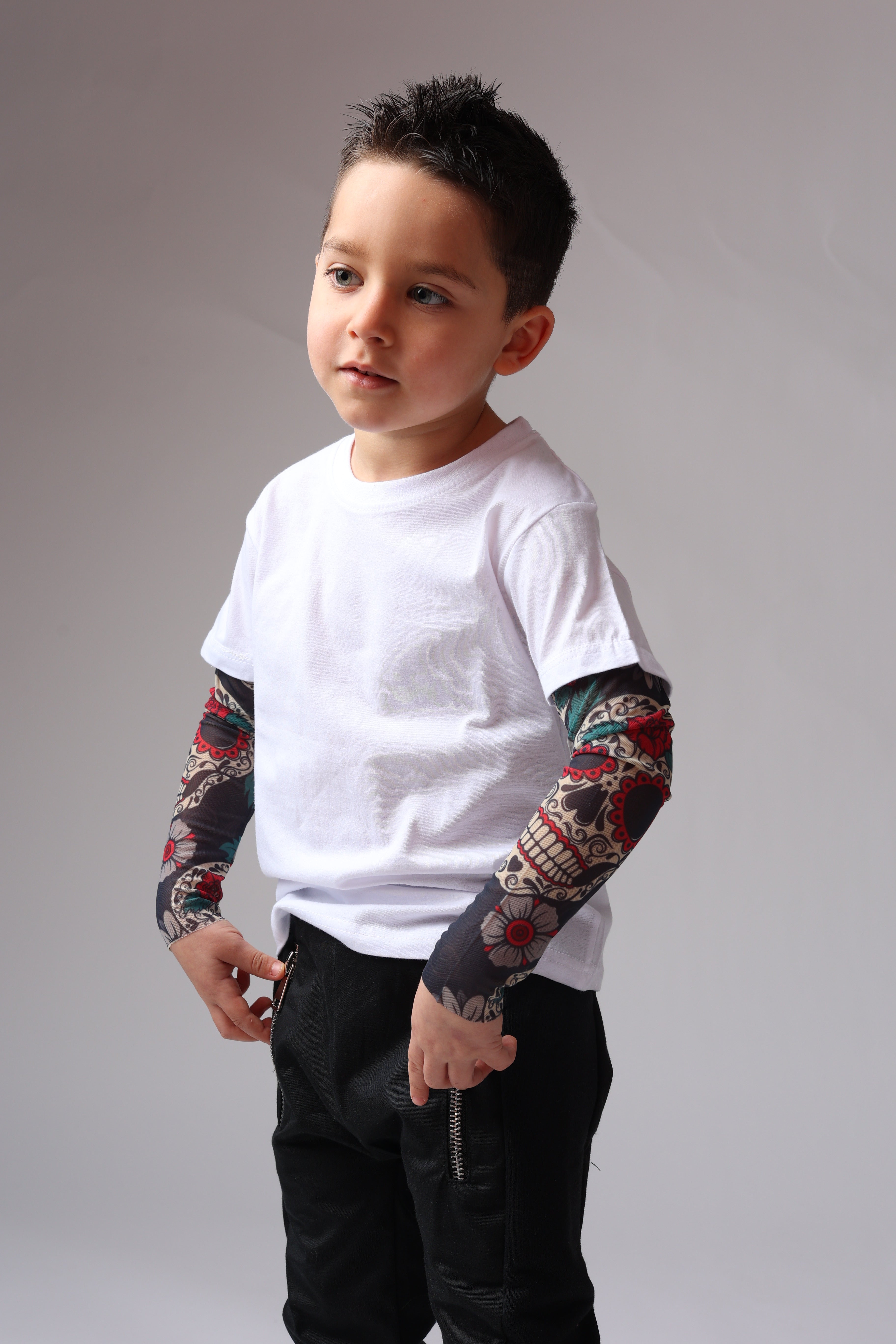Tricou tatuaje Destiny - unisex pentru copii si adulti - Alb / Negru / Gri / Rosu