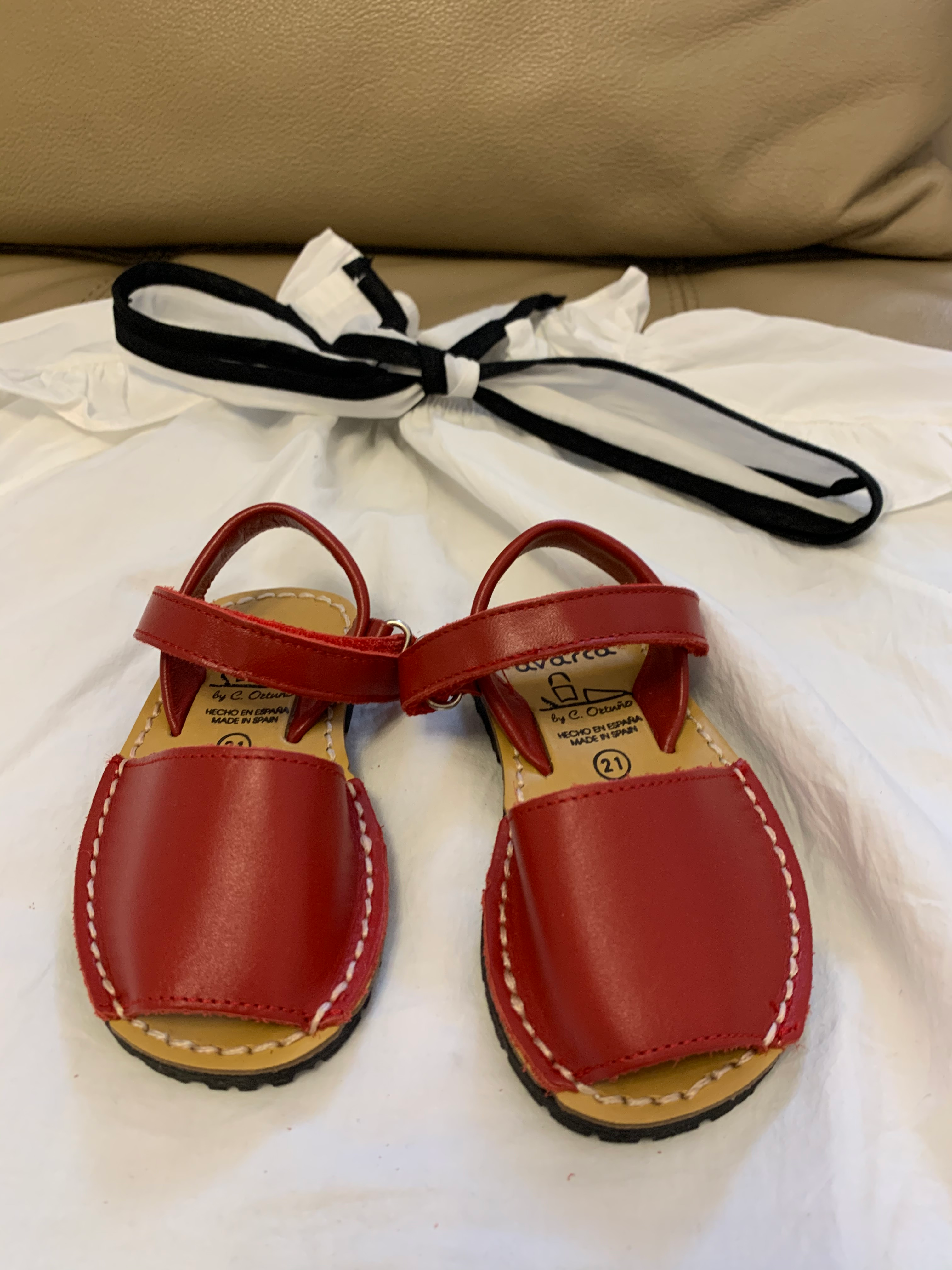 Red Kids Shoes - pentru fetite